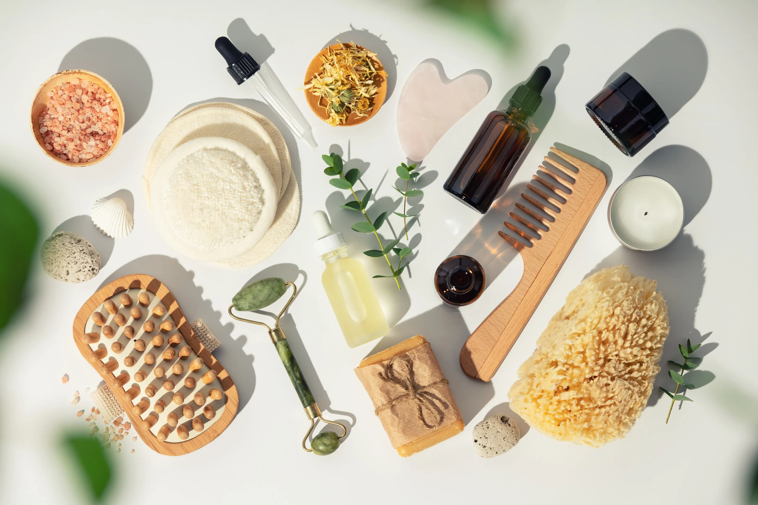 La caduta dei capelli può essere prevenuta con un'alimentazione sana e prodotti specifici.